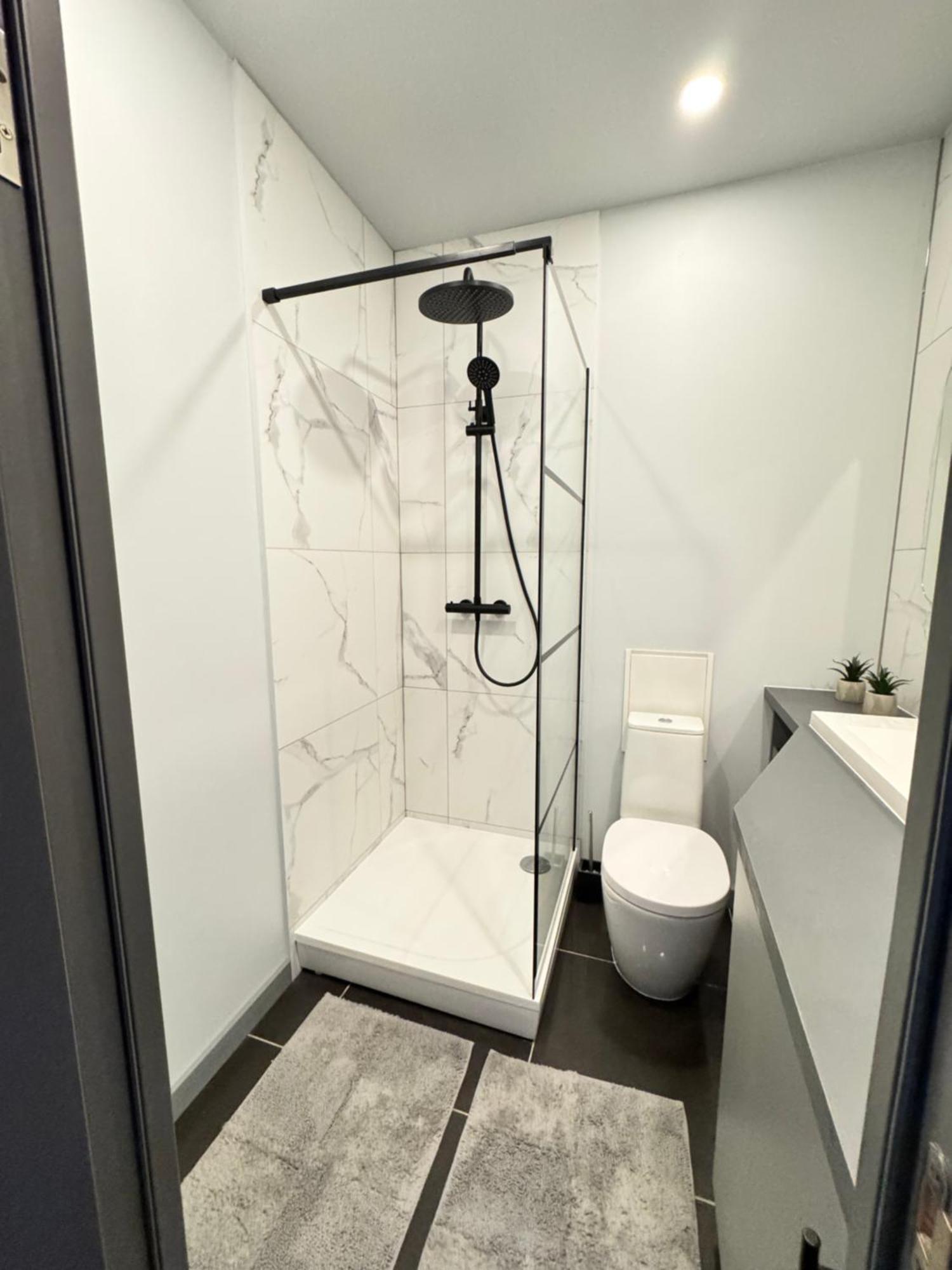 Evis Ltd Apartments 1 เรเซกเน ภายนอก รูปภาพ